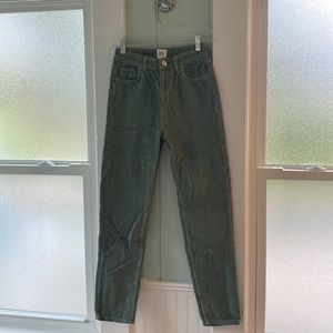 BDG Mom Corduroy in Green